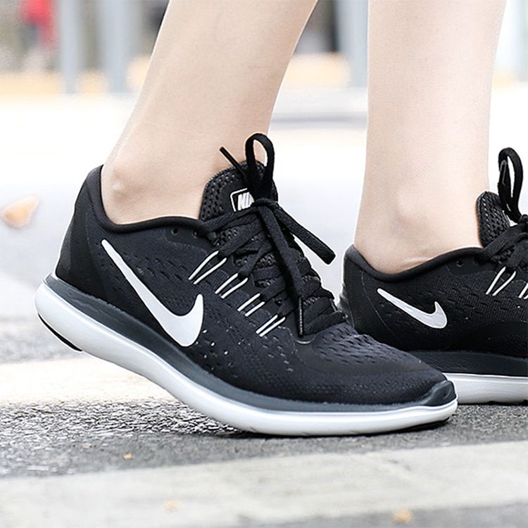 耐克nike女鞋2018赤足flex飞线休闲透气跑步运动鞋898476 奇欢体育