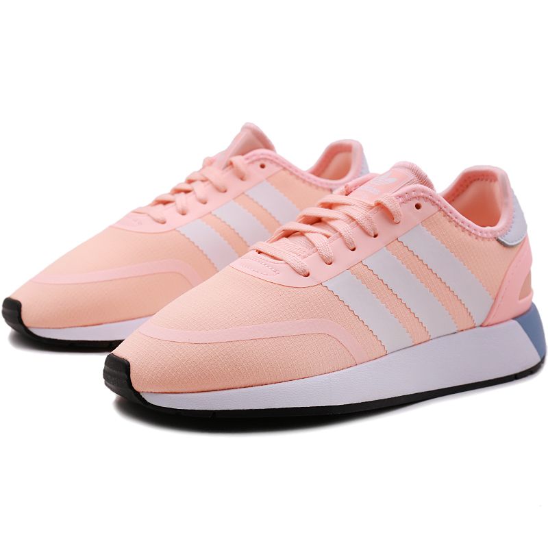 阿迪达斯 adidas 三叶草女鞋 夏季新款运动透气时尚休闲跑步鞋 b37982
